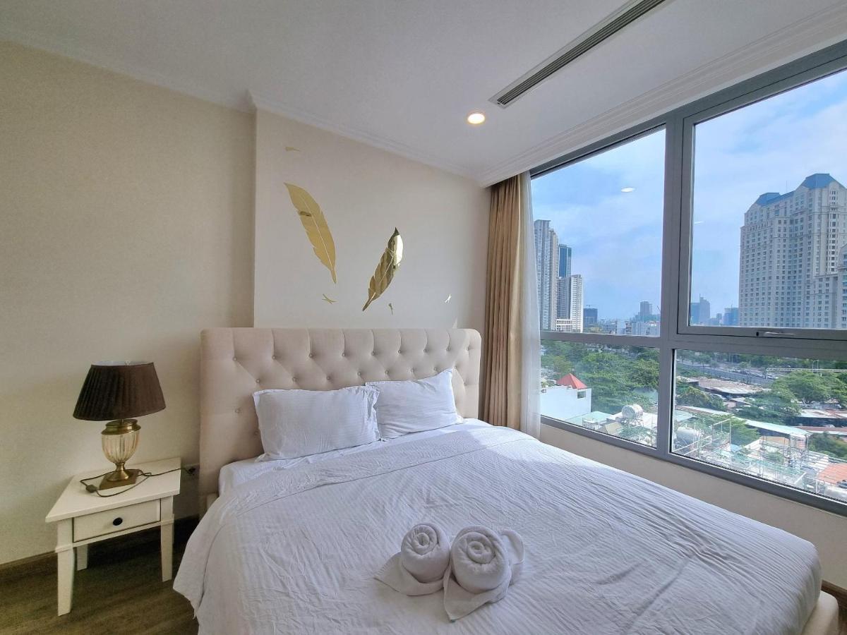 Enay Apartment - Vinhomes Central Park - Landmark Ho Chi Minh-byen Eksteriør bilde